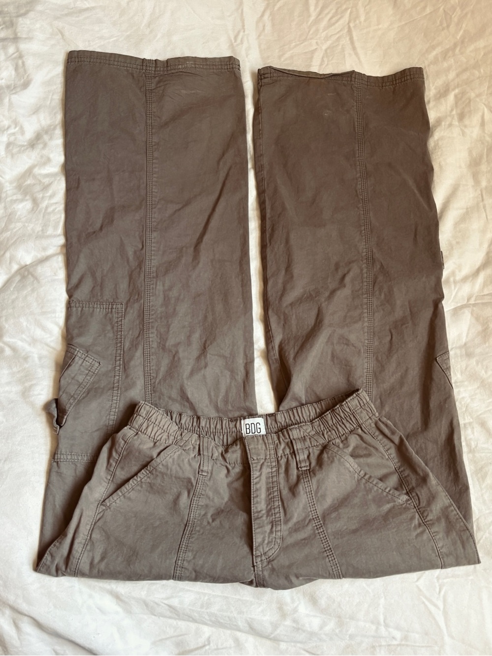 Urban Outfitters Y2K Wide Leg Cargo Pants